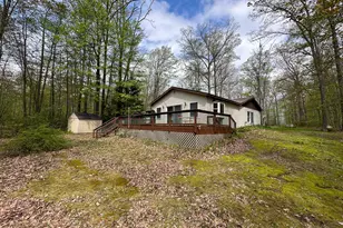 2081 Deer Lake Rd, Harrison, MI 48625 - Photo 4