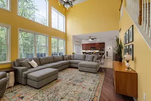 2897 Riverside Dr, Lake Orion, MI 48359 - Photo 20