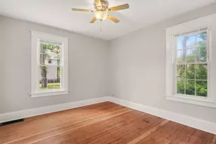 344 Monroe Ave, Muskegon, MI 49441 - Photo 12