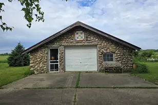 68482 White School Rd, Sturgis, MI 49091 - Photo 22