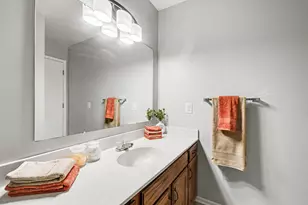 2271 Bridle Creek St SE, Kentwood, MI 49508 - Photo 12