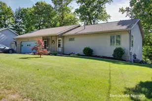 12167 Reyburn Dr NE, Sparta, MI 49345 - Photo 2