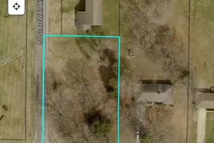 167 E E Delaware Ave, Benton Harbor, MI 49022 - Photo 1