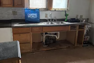 1991 Lawrence St, Detroit, MI 48206 - Photo 8