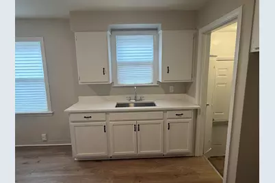 19601 Hamburg Street, Detroit, MI 48205 - Photo 4