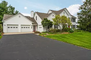 4275 Corey Cir, Ann Arbor, MI 48103 - Photo 2