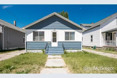 2023 Henry Street, Muskegon, MI 49441 - Photo 34