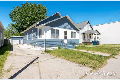 2023 Henry Street, Muskegon, MI 49441 - Photo 1