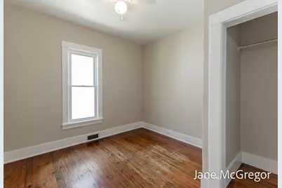 2023 Henry Street, Muskegon, MI 49441 - Photo 20