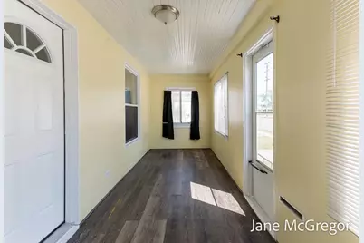 2023 Henry Street, Muskegon, MI 49441 - Photo 4
