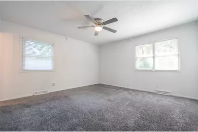 1716 Capital Avenue SW, Battle Creek, MI 49015 - Photo 14