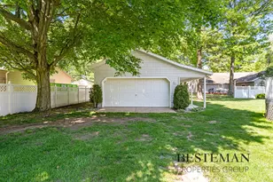 2023 Filonow Dr, Muskegon, MI 49444 - Photo 8