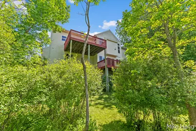 8105 Oldfield Court SE, Byron Center, MI 49315 - Photo 36