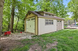 5318 Lamont Farms Dr, Coopersville, MI 49404 - Photo 40