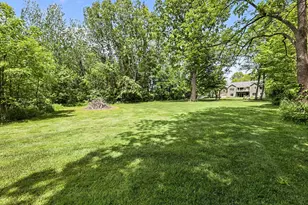 5318 Lamont Farms Dr, Coopersville, MI 49404 - Photo 42