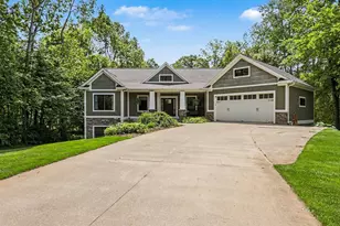 5318 Lamont Farms Dr, Coopersville, MI 49404 - Photo 1