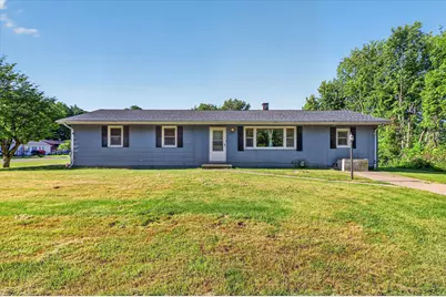974 Emerson Avenue, Benton Harbor, MI 49022 - Photo 2