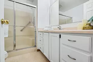213 Raintree Cir, Kalamazoo, MI 49006 - Photo 22