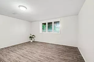 213 Raintree Cir, Kalamazoo, MI 49006 - Photo 20