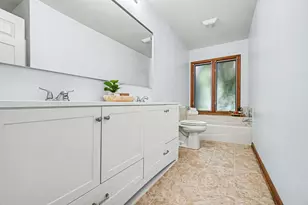 213 Raintree Cir, Kalamazoo, MI 49006 - Photo 20
