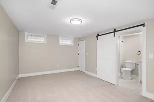 1312 Crosby St NW, Grand Rapids, MI 49504 - Photo 10