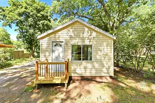 2933 Valk St, Muskegon, MI 49444 - Photo 2