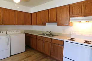 245 Brookridge Ct, Ann Arbor, MI 48103 - Photo 12