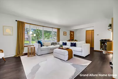 549 Sligh Boulevard NE, Grand Rapids, MI 49505 - Photo 4