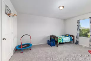 8376 N Oaks Ct, Grand Blanc, MI 48439 - Photo 26