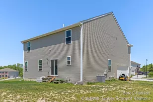 8376 N Oaks Ct, Grand Blanc, MI 48439 - Photo 38