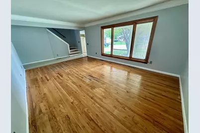 21489 Danbury Street, Woodhaven, MI 48183 - Photo 4