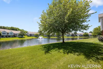 8872 N Peninsula Court, Zeeland, MI 49464 - Photo 38