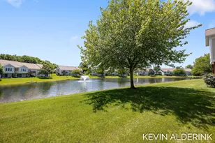 8872 N Peninsula Ct, Zeeland, MI 49464 - Photo 38