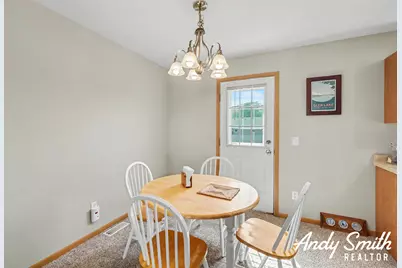 364 Harbortown Court, Holland, MI 49423 - Photo 4