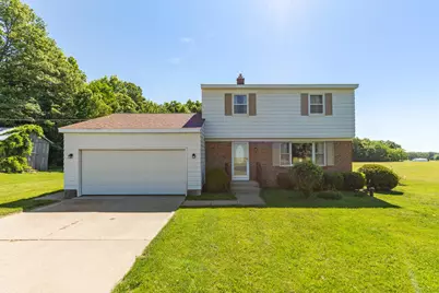 1114 48th Avenue, Hudsonville, MI 49426 - Photo 2