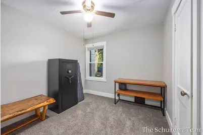 640 E 11th Street, Holland, MI 49423 - Photo 20