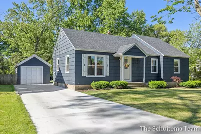 640 E 11th Street, Holland, MI 49423 - Photo 2