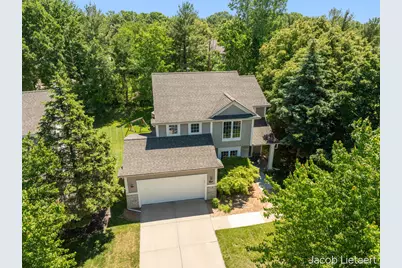 5300 Stone Briar Court SE, Kentwood, MI 49512 - Photo 2