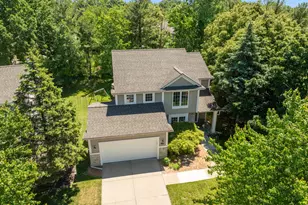 5300 Stone Briar Ct SE, Kentwood, MI 49512 - Photo 2