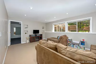5300 Stone Briar Court SE, Kentwood, MI 49512 - Photo 34