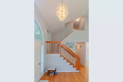 2402 Meadowridge Court, Ann Arbor, MI 48105 - Photo 4