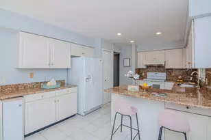 2402 Meadowridge Ct, Ann Arbor, MI 48105 - Photo 32