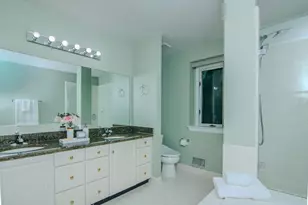 2402 Meadowridge Ct, Ann Arbor, MI 48105 - Photo 52