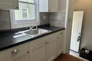 19348 Washtenaw St, Harper Woods, MI 48225 - Photo 8