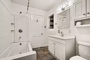 1217 Plymouth Ave SE, Grand Rapids, MI 49506 - Photo 14