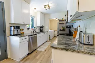 2522 Lafay Dr, West Bloomfield, MI 48324 - Photo 10