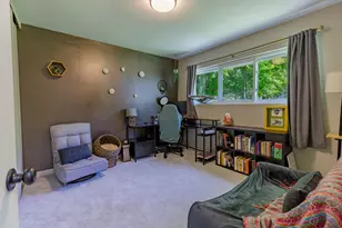 2522 Lafay Dr, West Bloomfield, MI 48324 - Photo 16