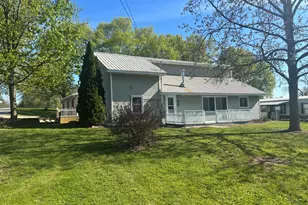 126 E Maple St, Muir, MI 48860 - Photo 1