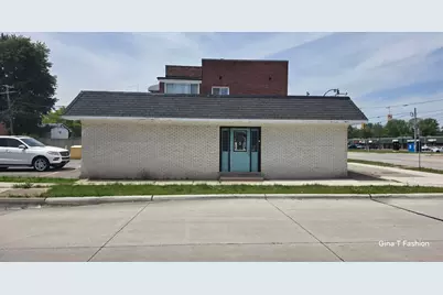 15040 E 9 Mile Road, Eastpointe, MI 48021 - Photo 2