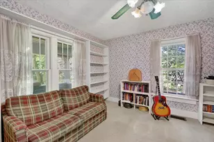 703 E Osterhout Ave, Portage, MI 49002 - Photo 10